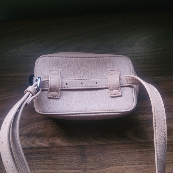 Ela micro belt bag in rose - Picture 5 of 7